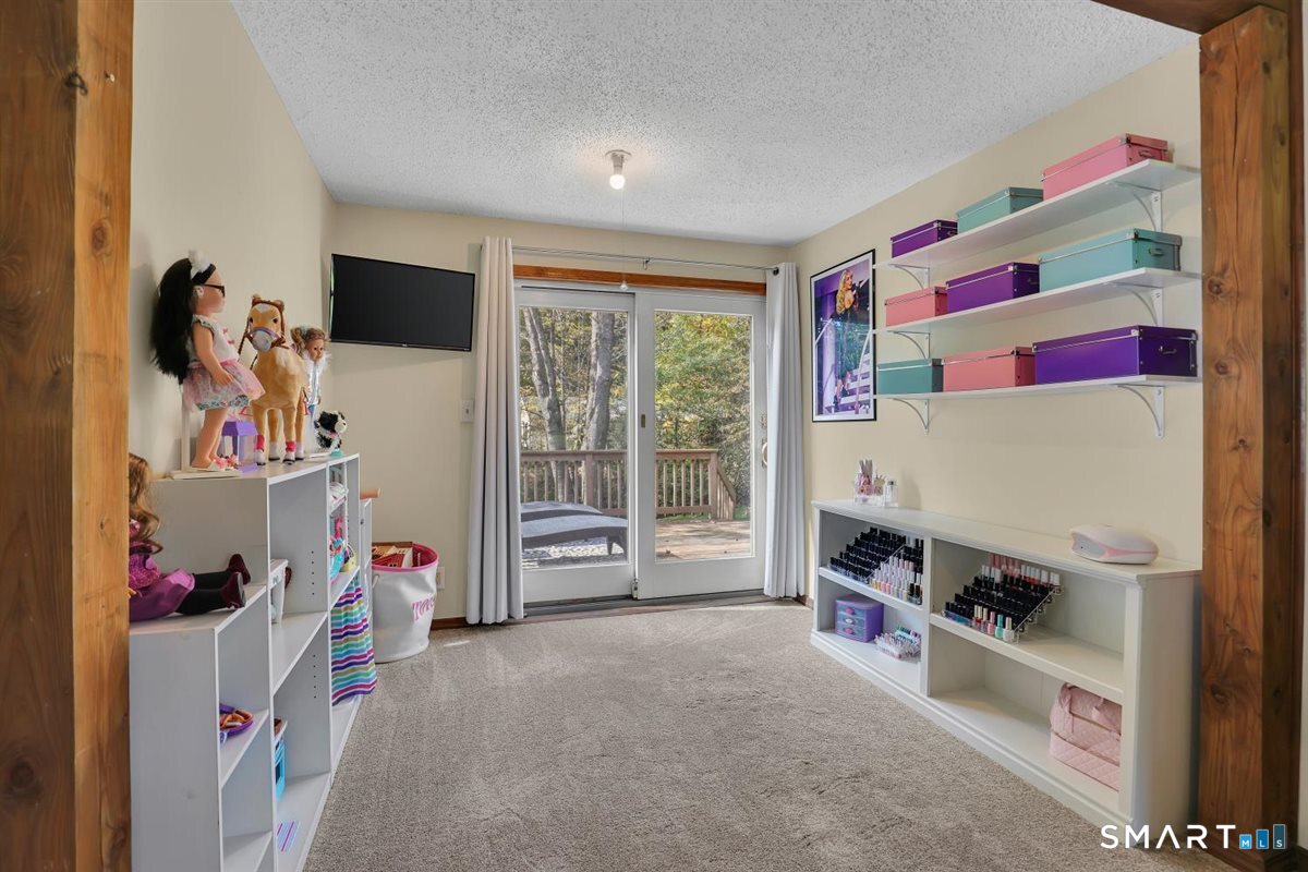 35 Coles Road Cromwell CT 06416