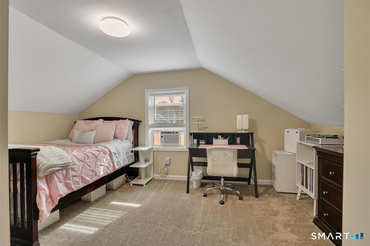35 Coles Road Cromwell CT 06416