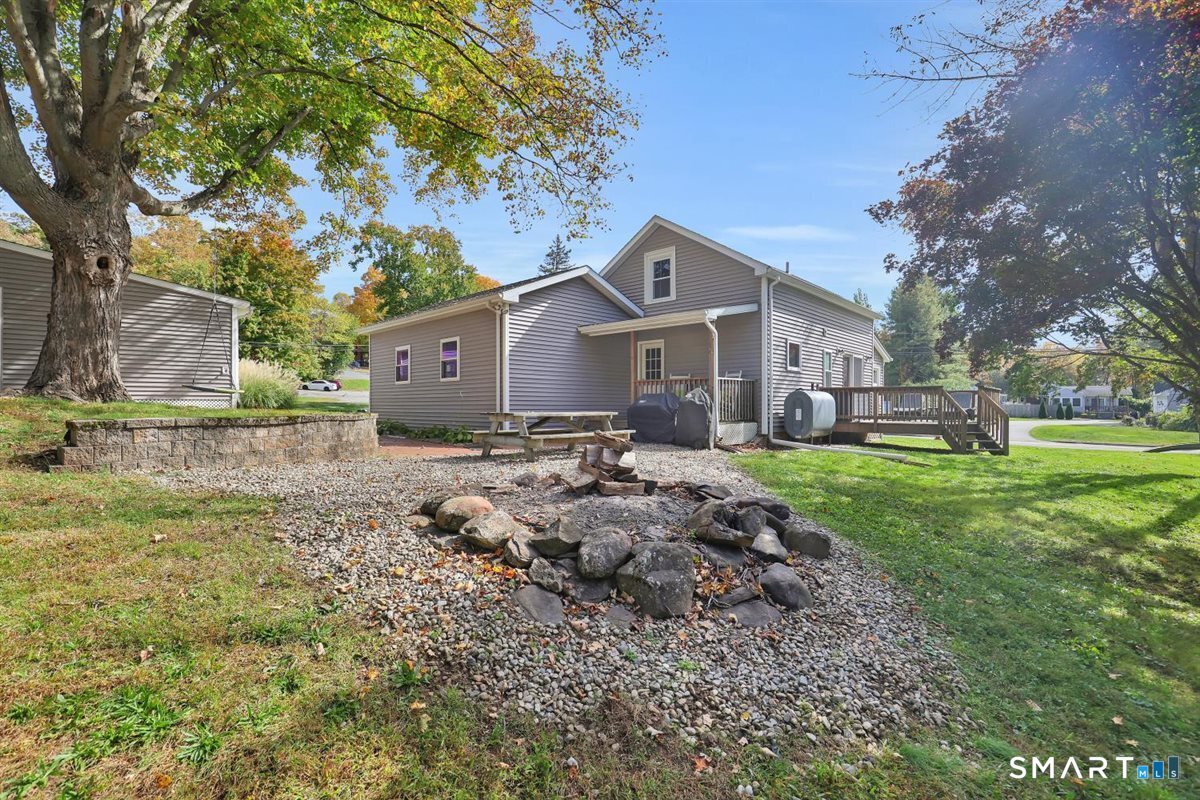 35 Coles Road Cromwell CT 06416