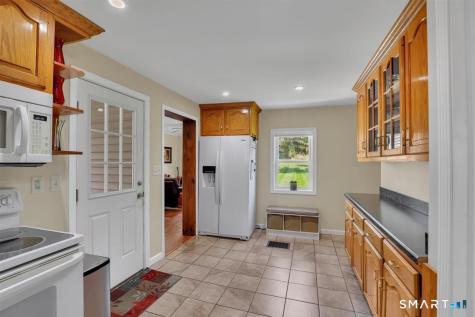 35 Coles Road Cromwell CT 06416
