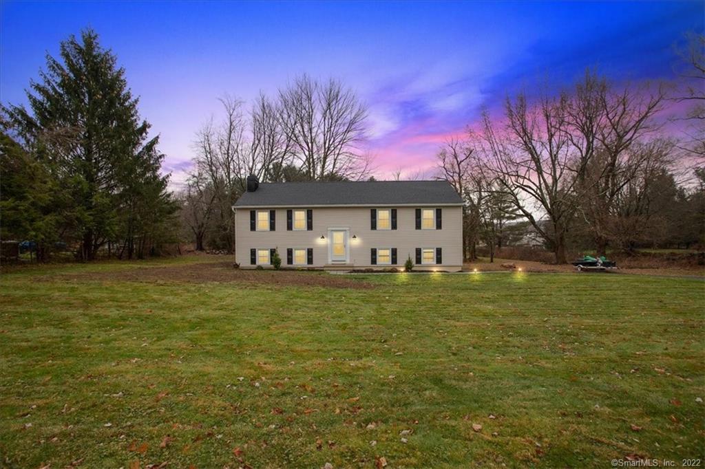 16 Standish Road New Milford CT 06776