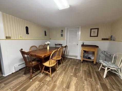 52 Lovers Lane East Lyme CT 06333