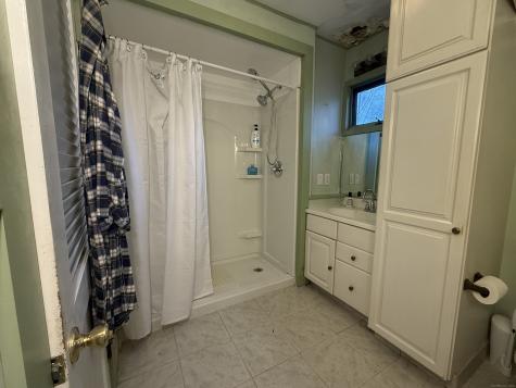 52 Lovers Lane East Lyme CT 06333