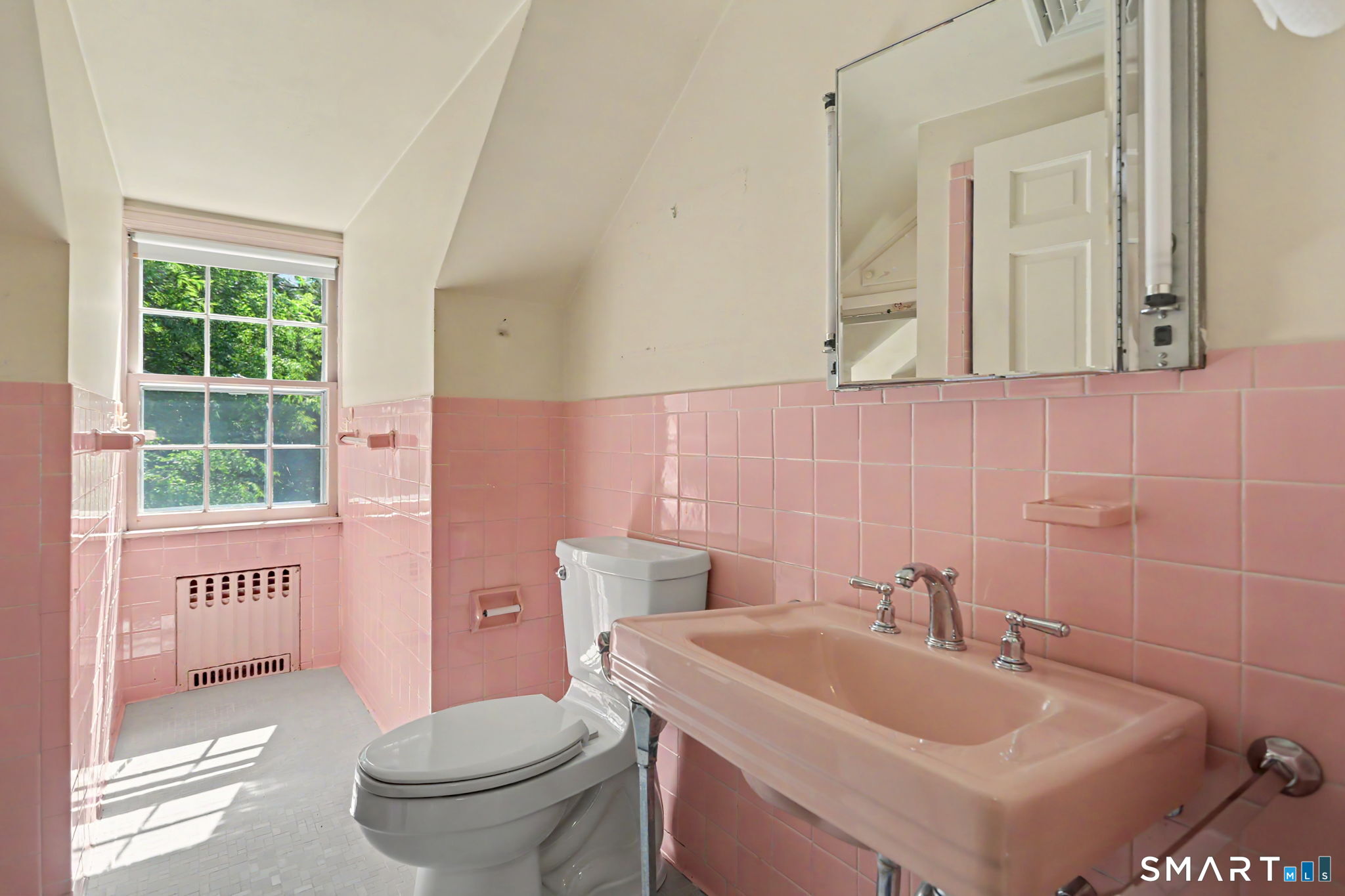 97 Overlook Drive New Canaan CT 06840