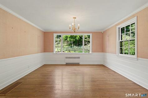 97 Overlook Drive New Canaan CT 06840