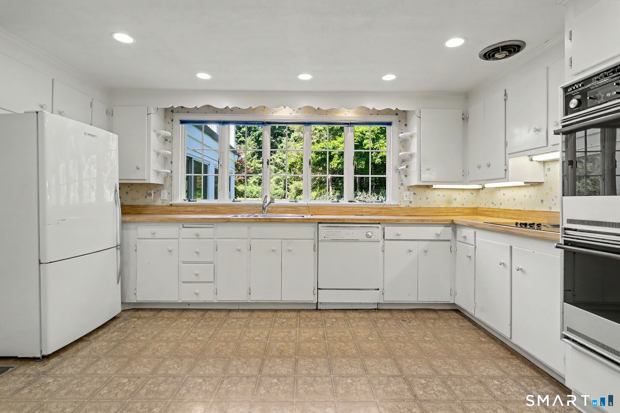 97 Overlook Drive New Canaan CT 06840