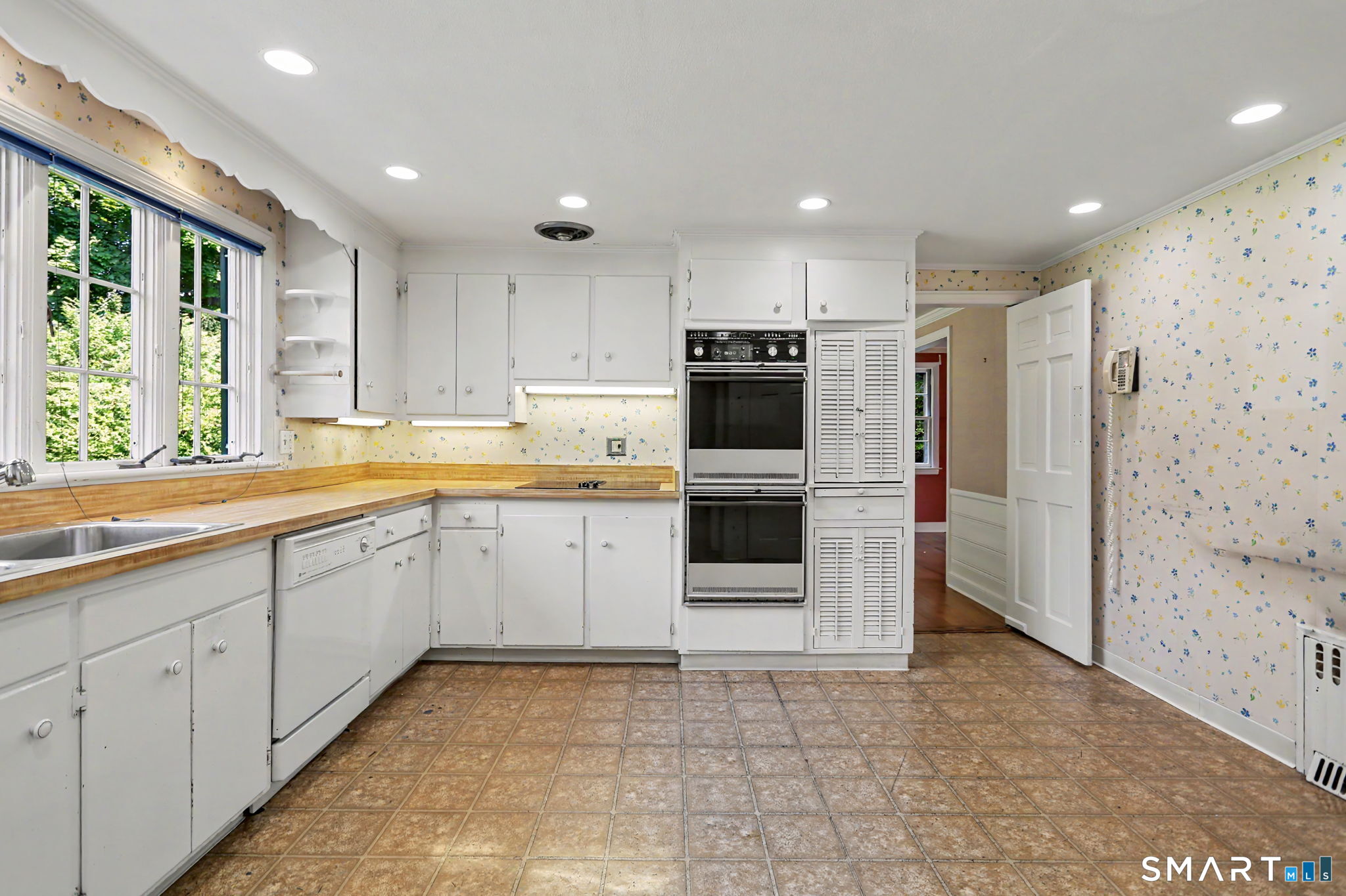97 Overlook Drive New Canaan CT 06840
