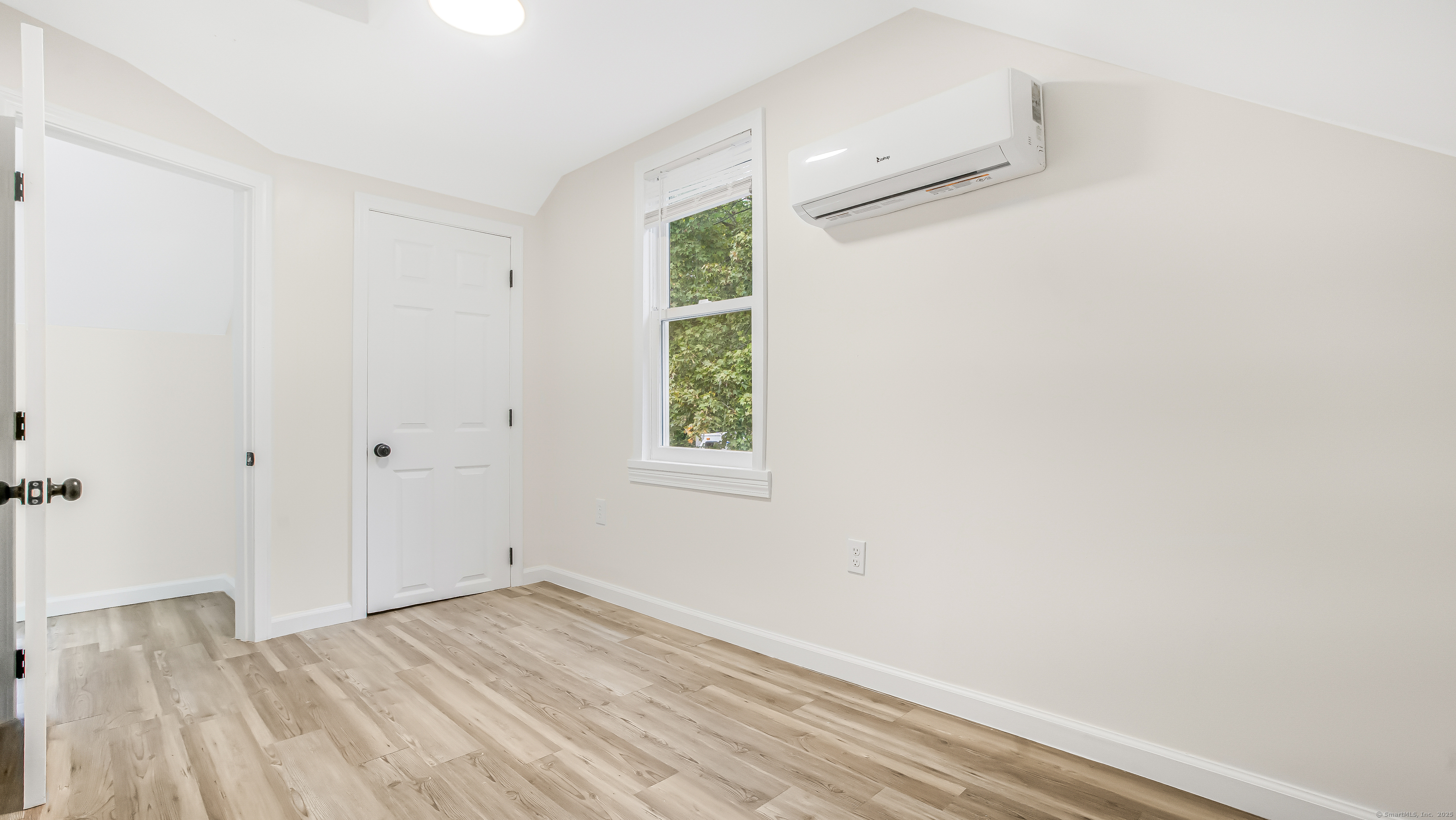 21 Maple Avenue East Windsor CT 06016