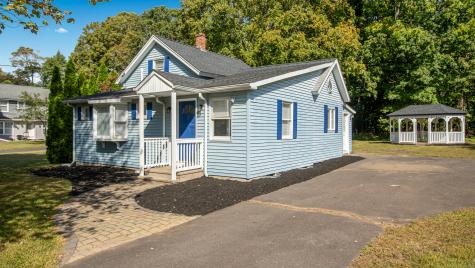 21 Maple Avenue East Windsor CT 06016