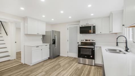 21 Maple Avenue East Windsor CT 06016