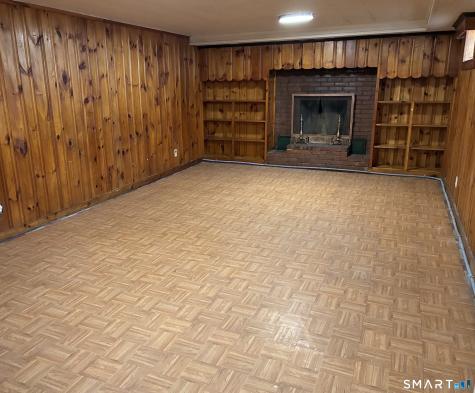 347 Farm Hill Road Middletown CT 06457