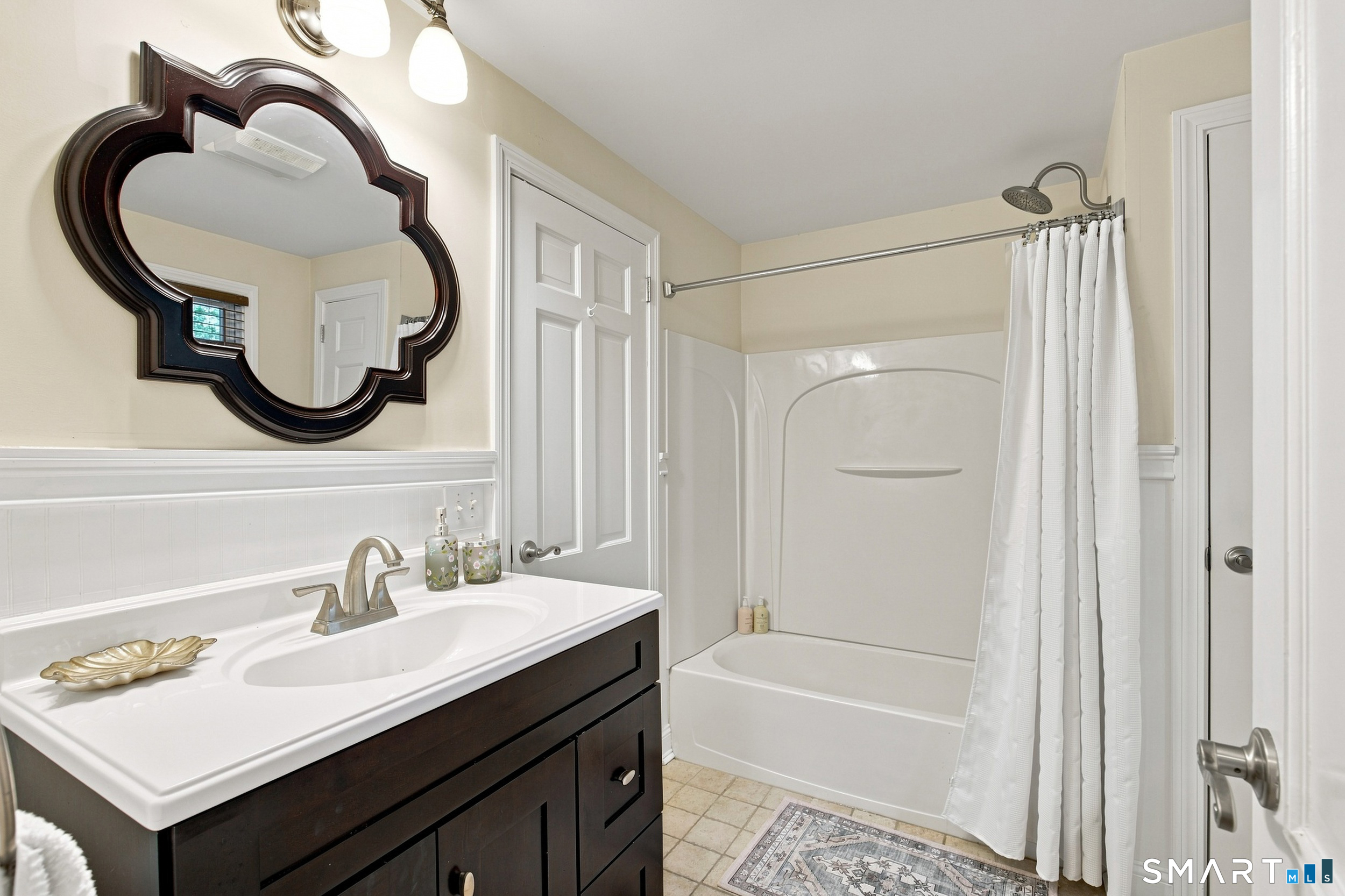 46 Henderson Drive Avon CT 06001