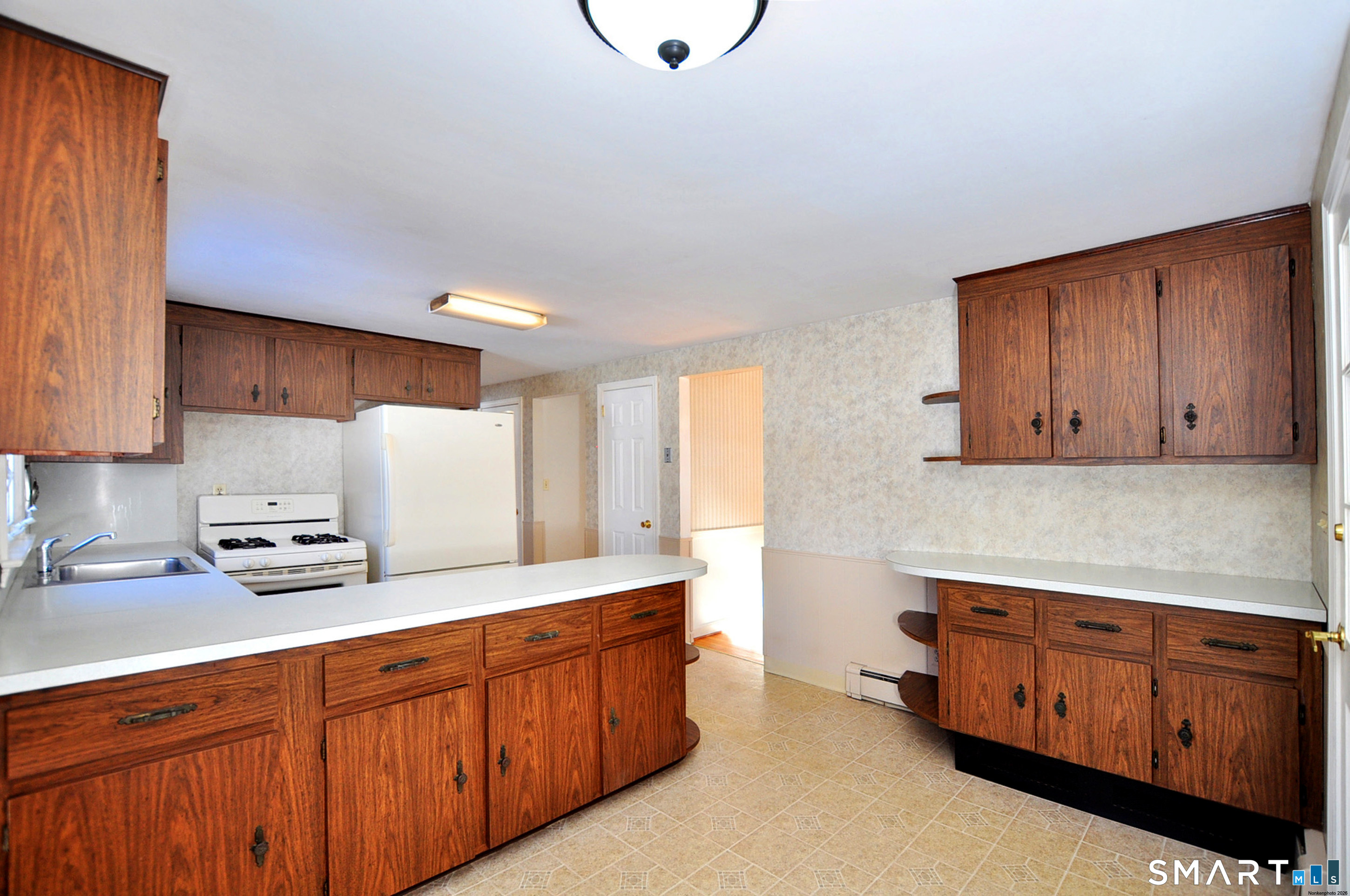 85 Lydall Street Manchester CT 06042