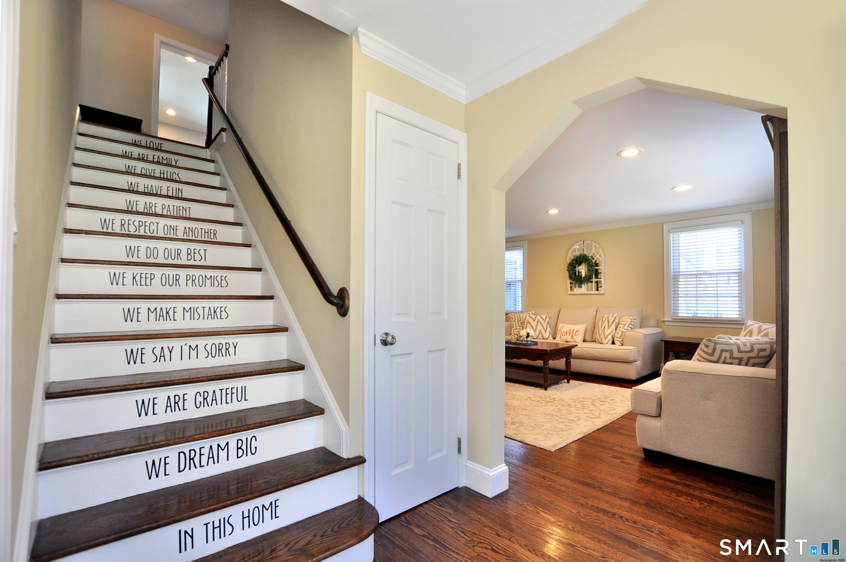 281 West Mountain Road Simsbury CT 06092