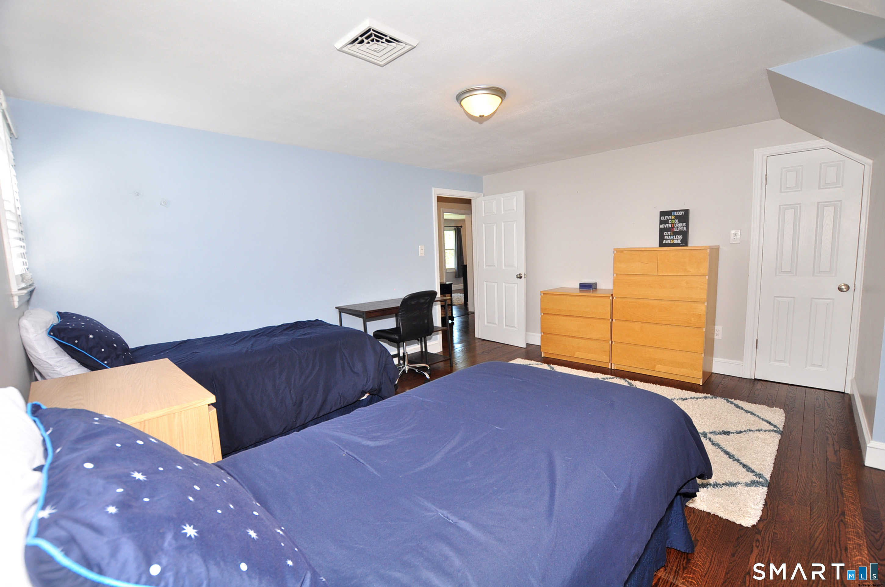 281 West Mountain Road Simsbury CT 06092