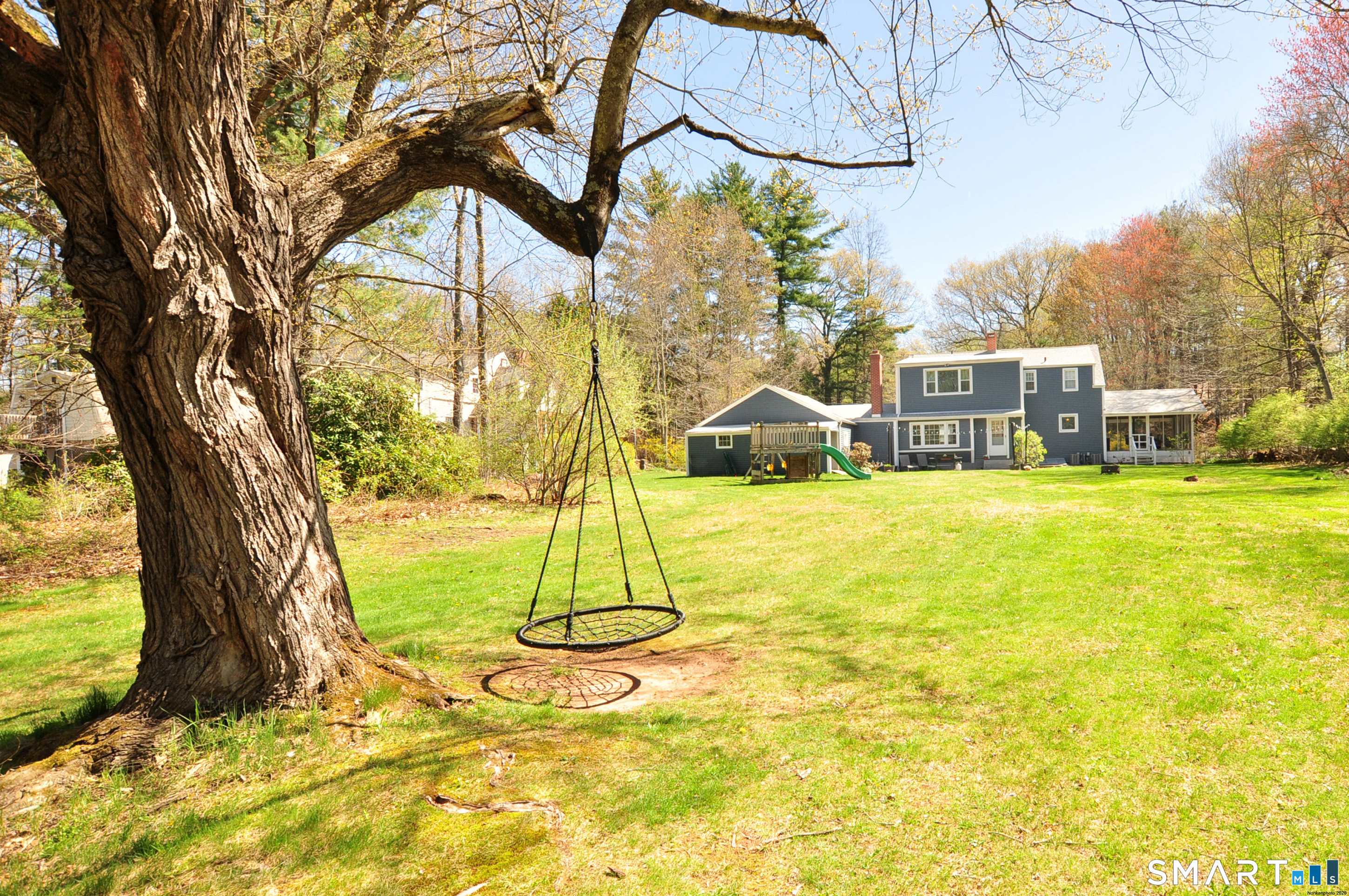281 West Mountain Road Simsbury CT 06092