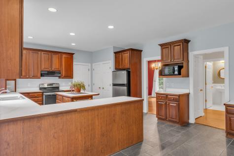 57 Spring Rock Road East Lyme CT 06333