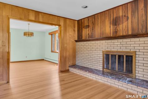 98 Upper State Street North Haven CT 06473