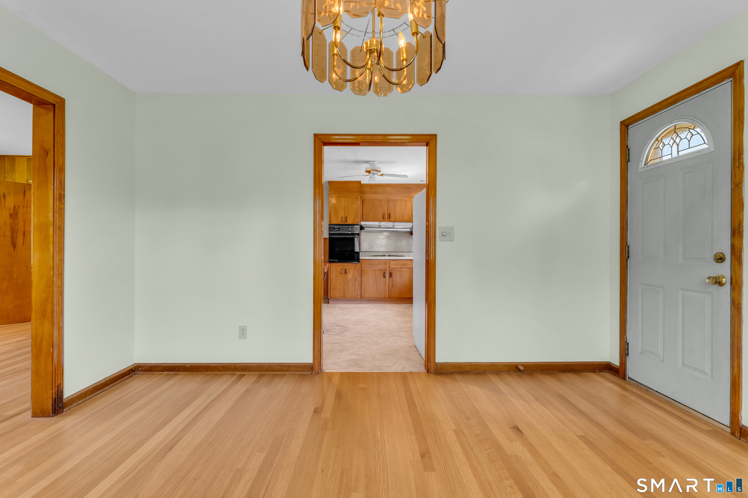 98 Upper State Street North Haven CT 06473