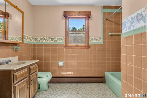 98 Upper State Street North Haven CT 06473