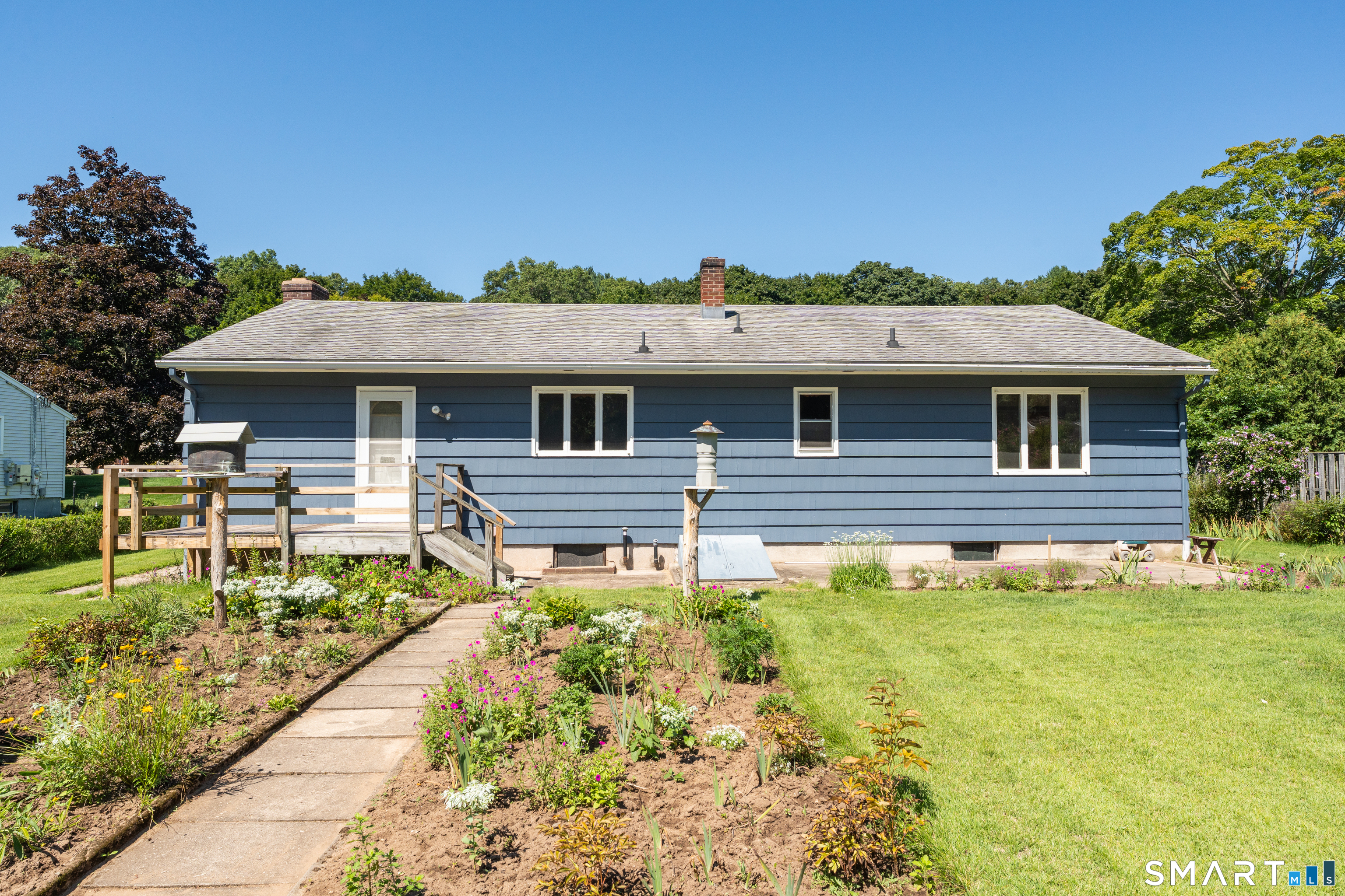 98 Upper State Street North Haven CT 06473