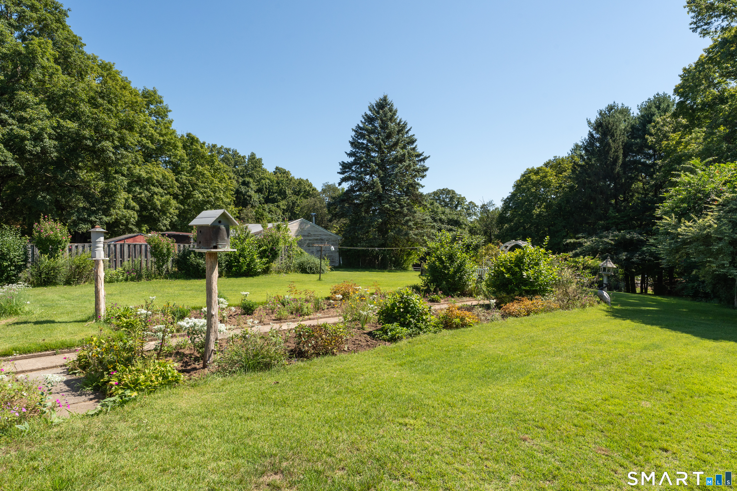98 Upper State Street North Haven CT 06473