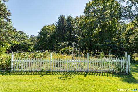 98 Upper State Street North Haven CT 06473