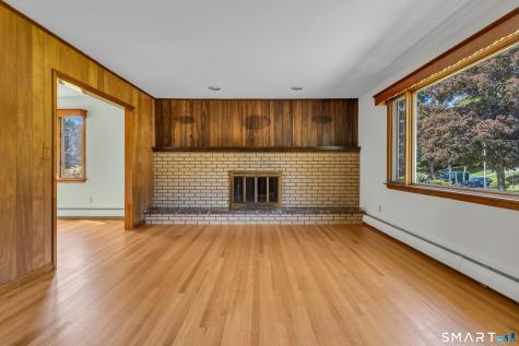 98 Upper State Street North Haven CT 06473