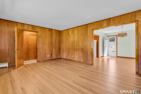 98 Upper State Street North Haven CT 06473