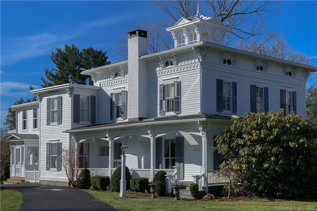 176 Cross Highway Redding CT 06896