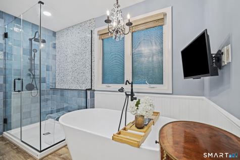 8 Thomas Drive Tolland CT 06084