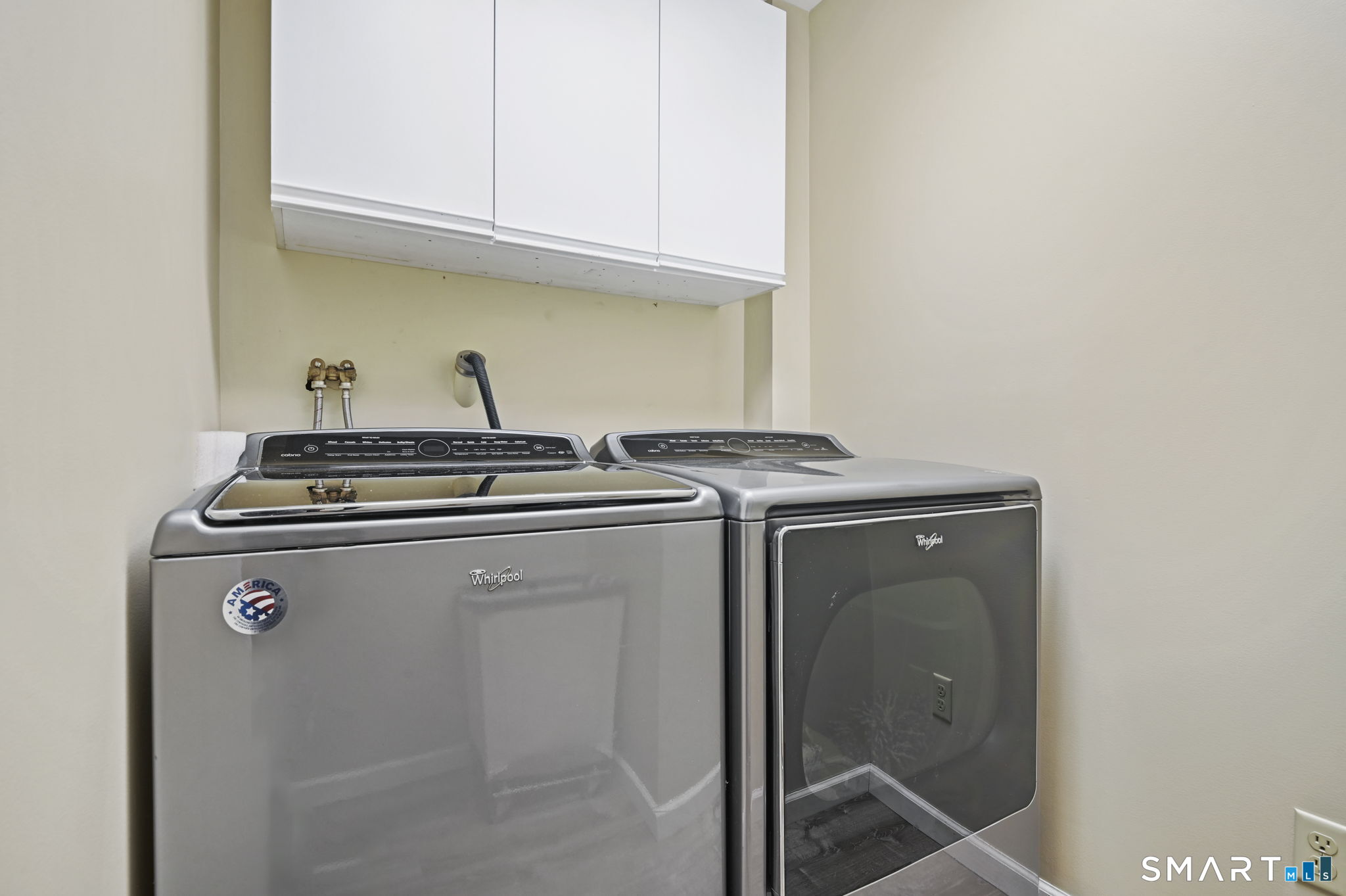 8 Thomas Drive Tolland CT 06084