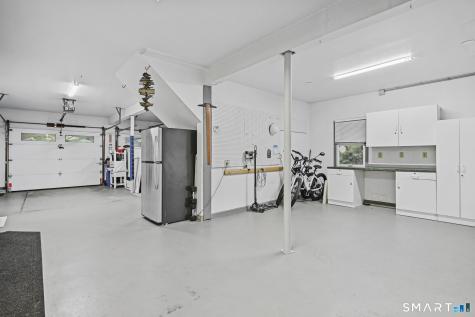8 Thomas Drive Tolland CT 06084