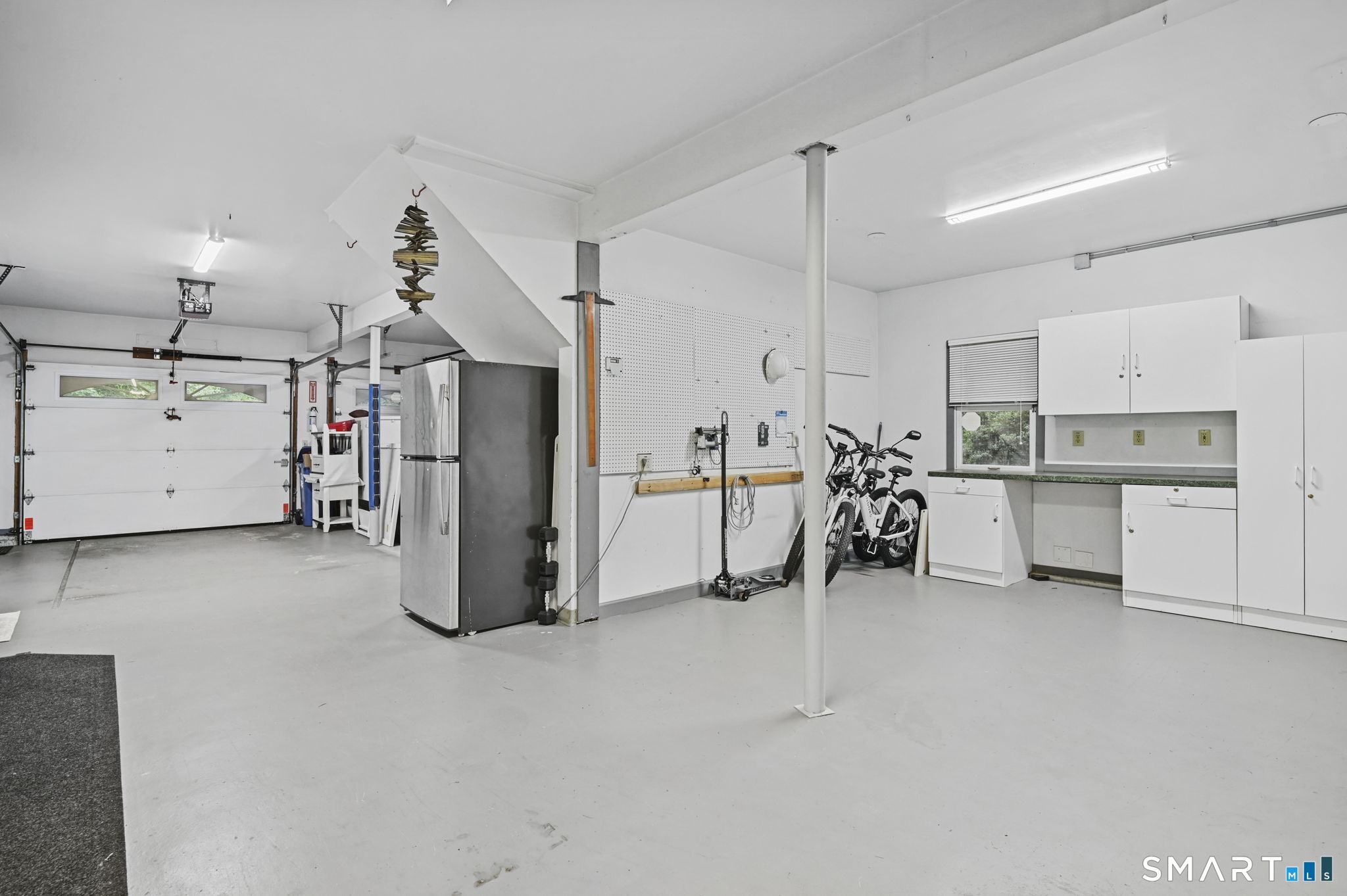 8 Thomas Drive Tolland CT 06084