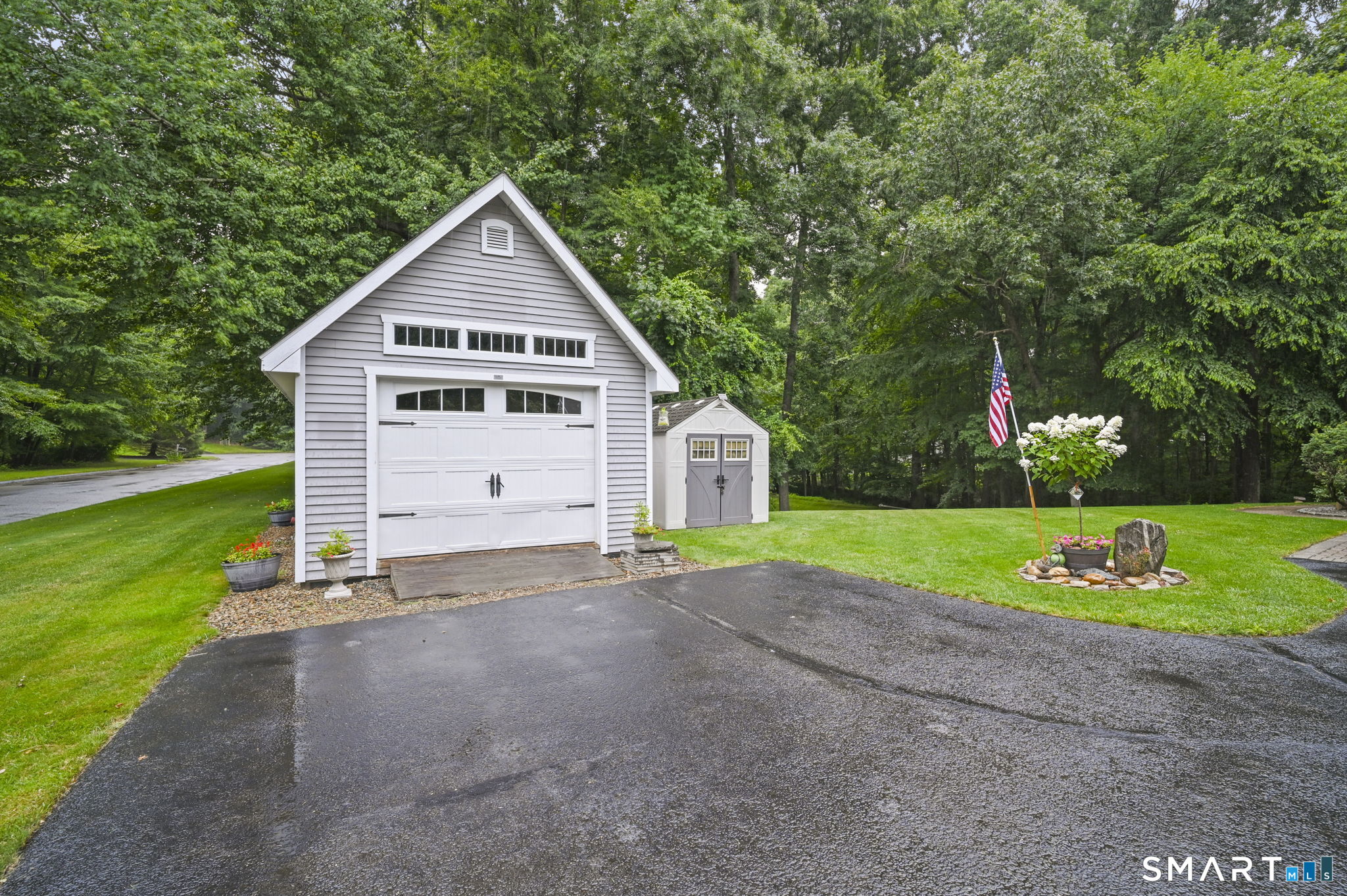 8 Thomas Drive Tolland CT 06084