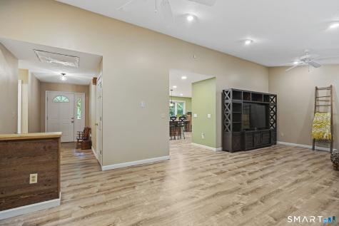 8 Thomas Drive Tolland CT 06084