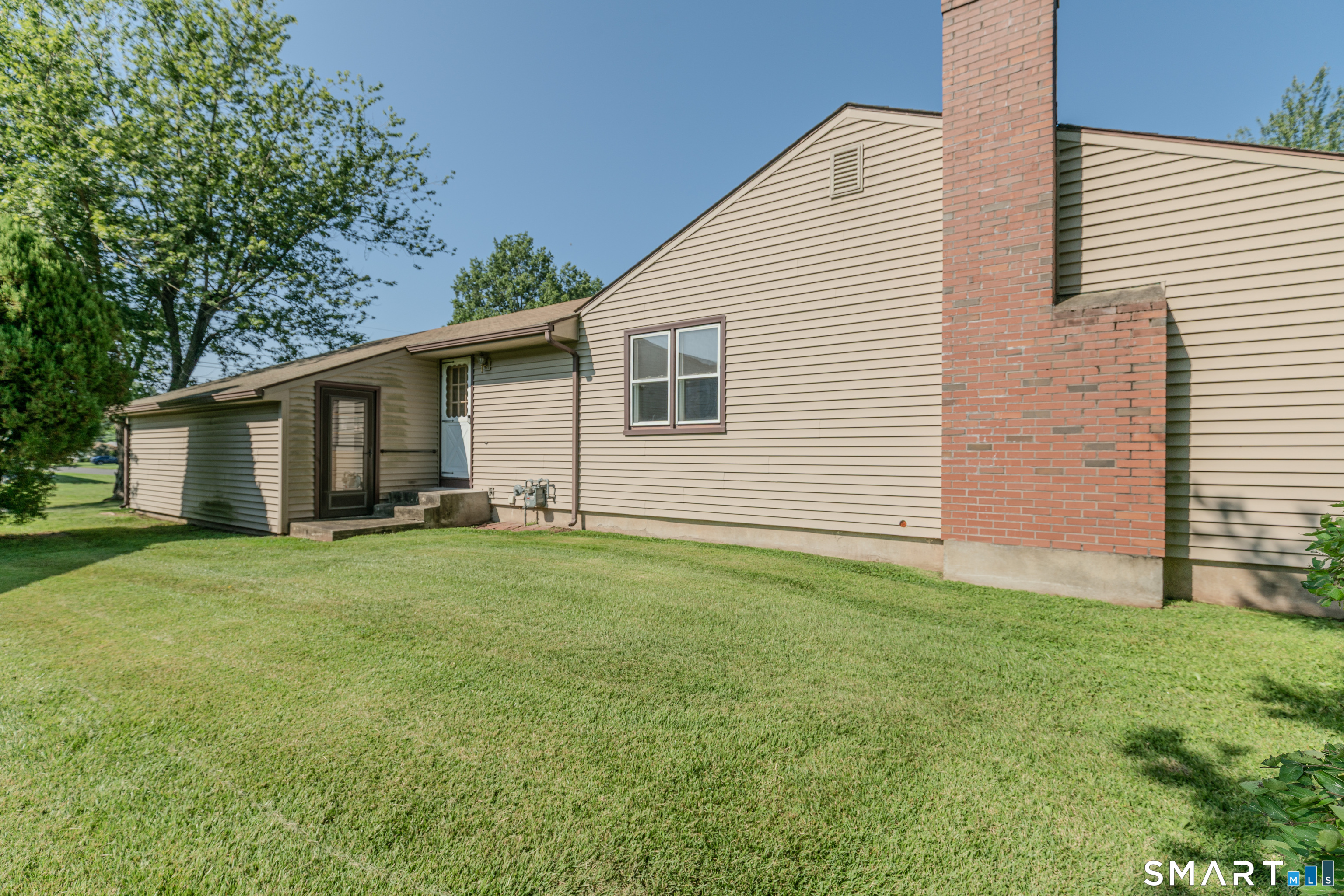 44 Middlebrook Road Newington CT 06111
