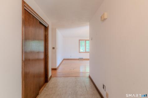 44 Middlebrook Road Newington CT 06111