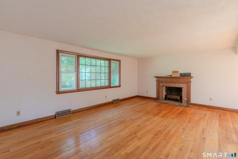 44 Middlebrook Road Newington CT 06111