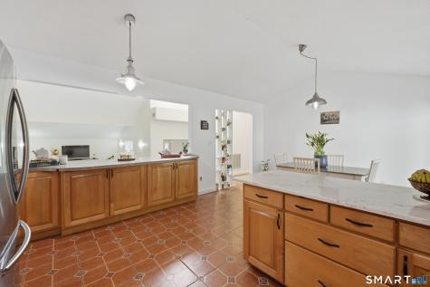 850 Litchfield Turnpike Bethany CT 06524