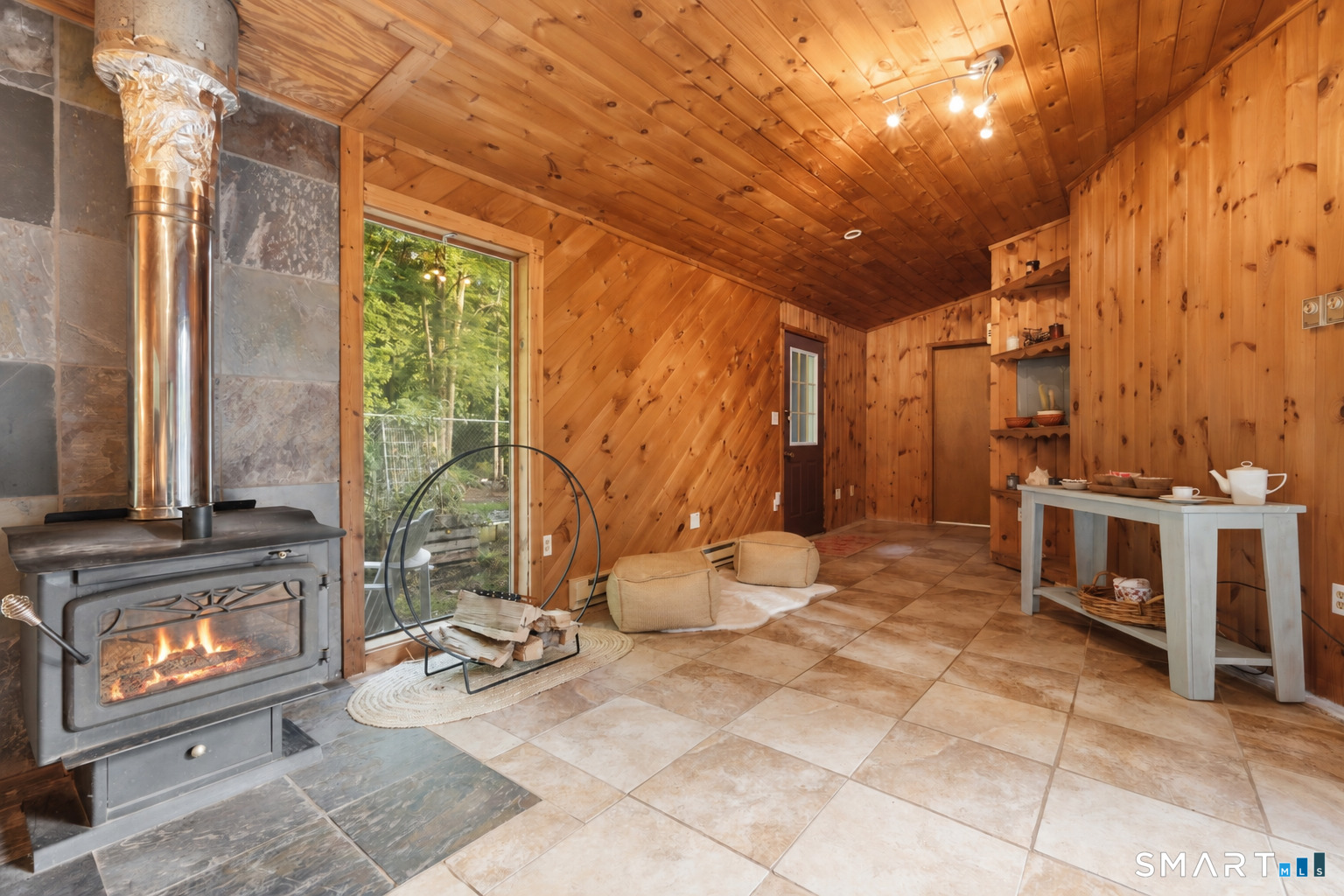 850 Litchfield Turnpike Bethany CT 06524