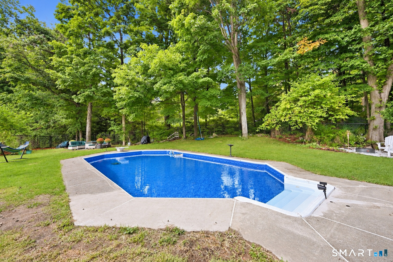 850 Litchfield Turnpike Bethany CT 06524