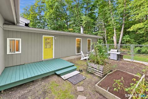 850 Litchfield Turnpike Bethany CT 06524