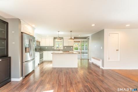 68 West Street Groton CT 06340