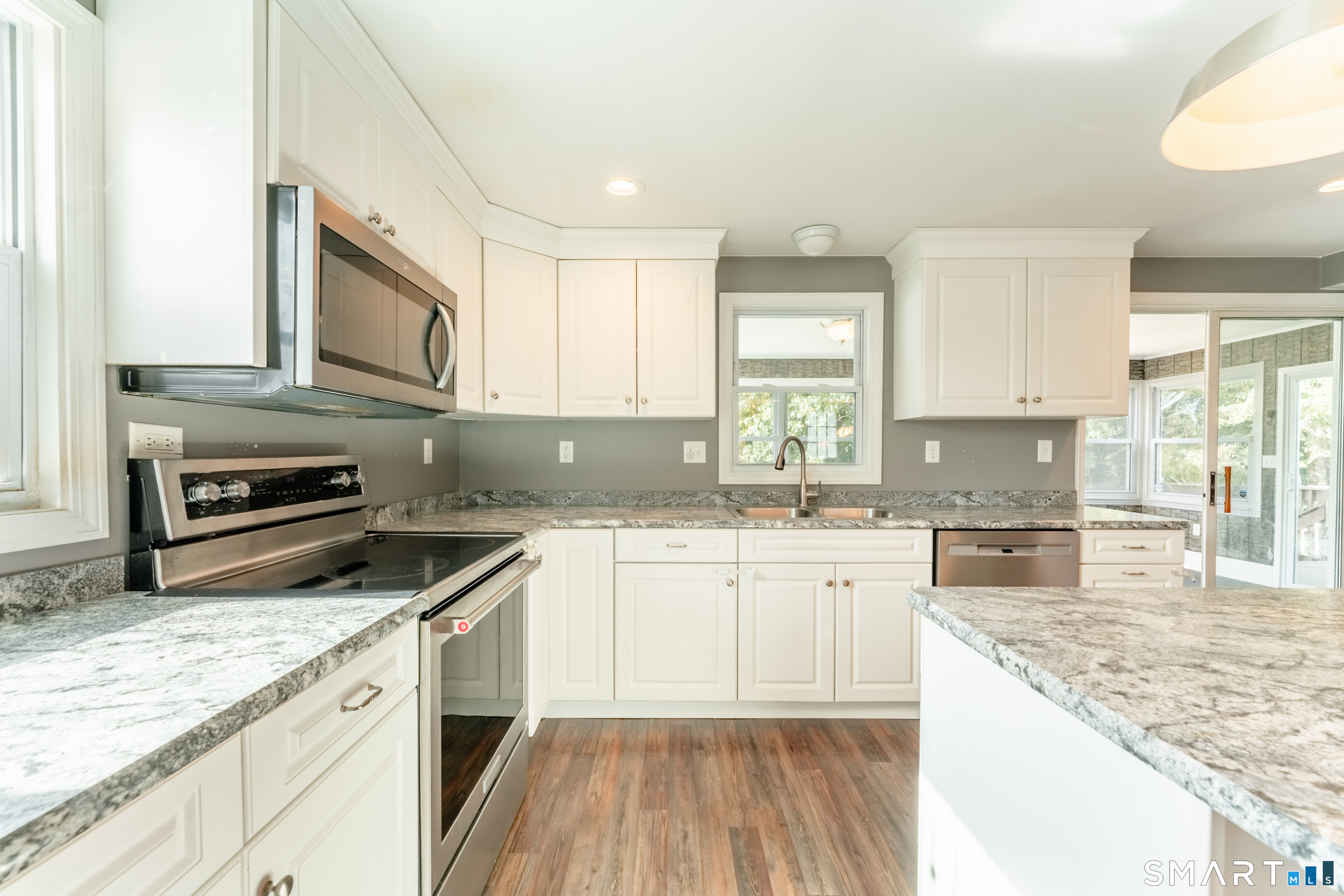 68 West Street Groton CT 06340