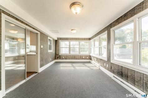 68 West Street Groton CT 06340