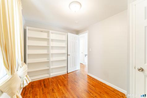 68 West Street Groton CT 06340