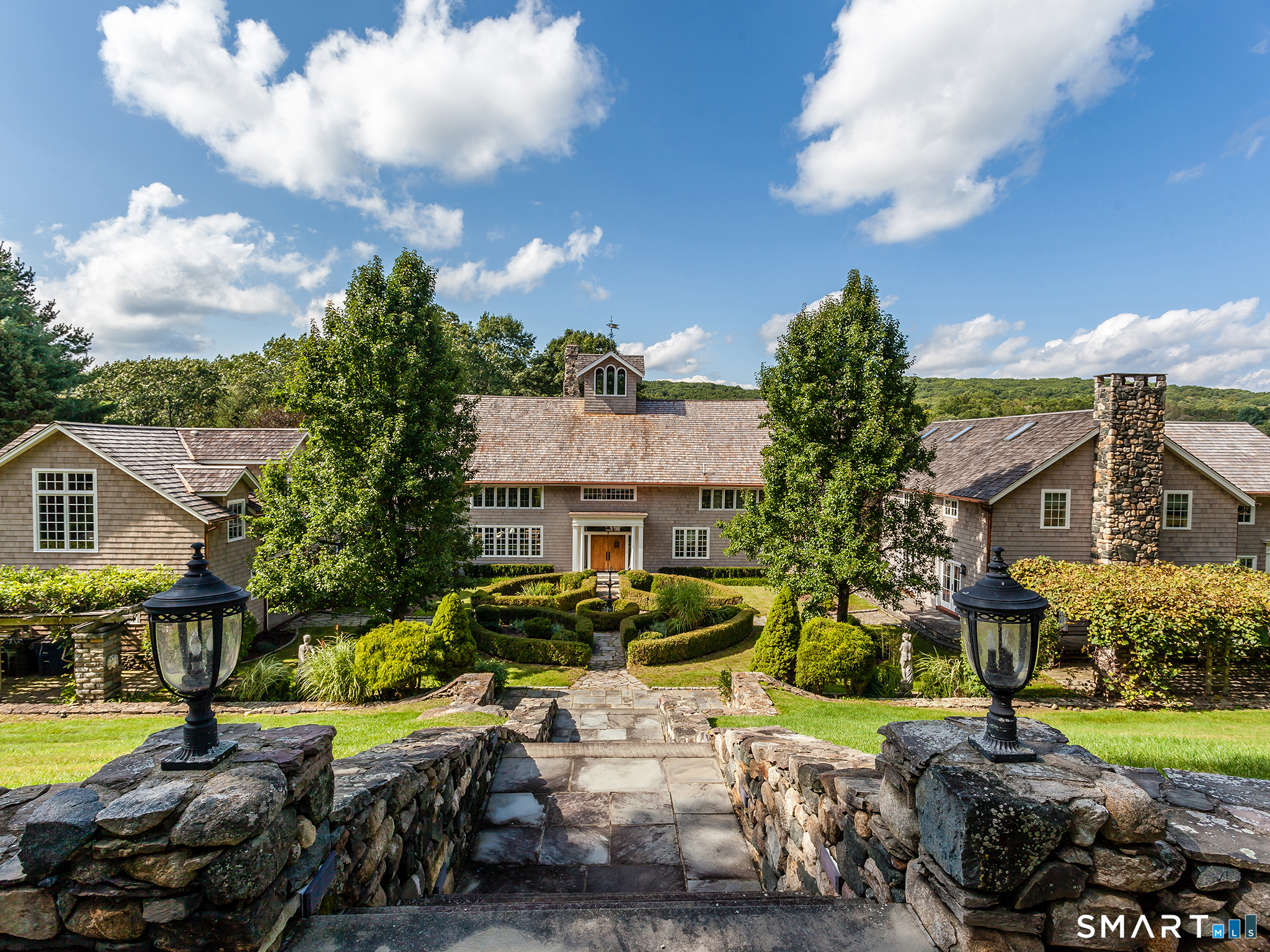 Washington CT, 56 West Morris Road