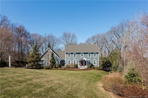 84 Suffolk Place Bristol CT 06010