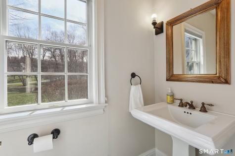 100 Chestnut Hill Road Ridgefield CT 06877